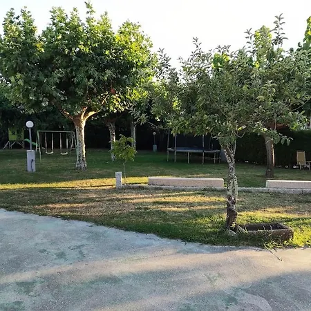 O Telleiro Adaptado Apartamento Noalla (Pontevedra)